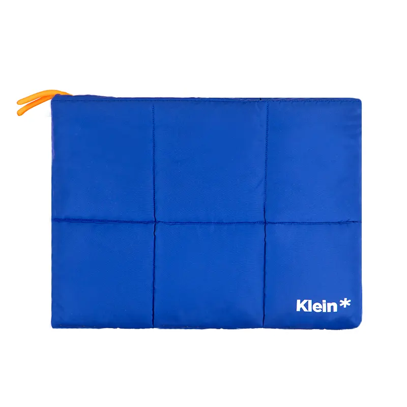 Manufacturer Custom 8 11 13 14 15 inch Fashion High Quality Soft Puffy Blue Laptop Sleeve Bag Women Men