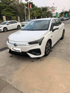 Voiture d'<span class=keywords><strong>occasion</strong></span> 4 portes électrique berline 5 places 4x4 avec sièges en tissu nouvelle énergie conduite à gauche-vente de VE d'<span class=keywords><strong>occasion</strong></span> - Product Image 4