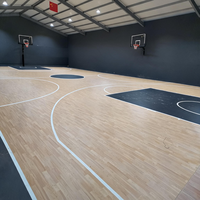 Revêtement de sol sportif en vinyle acoustique Runsure Eco-friendly 22db, surface marbrée, adapté au basketball, gymnase, installation rapide
