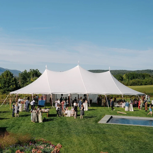 Tente de réception de luxe imperméable style chapiteau pour événements, capacité 200 personnes, idéale pour mariages et événements formels - Product Image 1