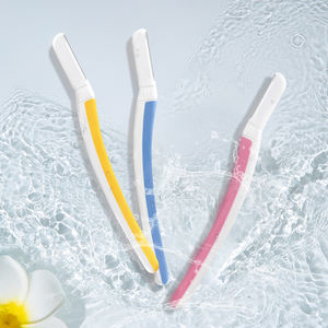 D113 Outil de dermaplanage pour femmes Lame en acier inoxydable <span class=keywords><strong>Rasoir</strong></span> pour <span class=keywords><strong>visage</strong></span> Outils de beauté Tondeuse à sourcils - Product Image 4