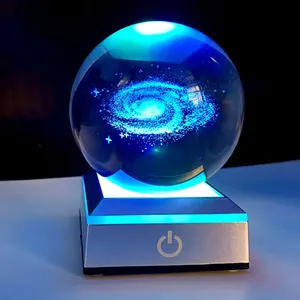 Honor of crystal 3D sistem Surya Saturnus kaca bola lumba-lumba Planet hadiah bola kristal dengan dasar Led