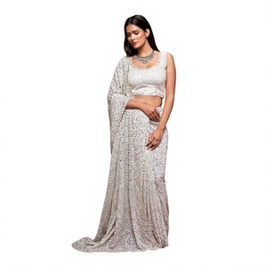 Sari de Lujo con Lentejuelas Pesadas, Diseño Indio para Bodas y Fiestas, Sari de Georgette con Brillo Holográfico y Lentejuelas, con Blusa - Product Image 1