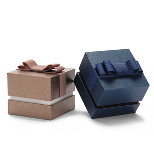DIGU, venta al por mayor, creativo con cinta, caja de papel para embalaje de joyería, tapa de lujo y anillo Base, colgante, brazalete, regalo, <span class=keywords><strong>Boxa</strong></span> - Product Image 4
