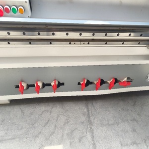 Machine CNC pour le travail du bois : <span class=keywords><strong>Scie</strong></span> à nesting, polissage, sectionnement pour la fabrication de meubles, panneaux d'armoires, motifs en mélamine et portes en bois - Product Image 4
