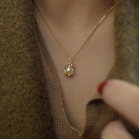 Collier élégant en alliage pour femmes, style coréen, nouvelle vente chaude 2026, design de niche de luxe léger, accessoires de chaîne de clavicule