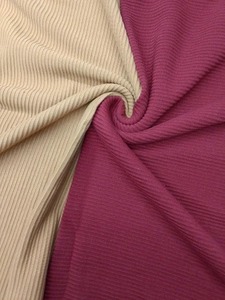 Tissu en Coton et Polyester Tricoté Cordonné en Promotion pour Vêtements Décontractés et Utilisation dans l'Industrie Textile Disponible à Bon Prix - Product Image 3