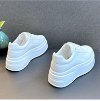 Nouvelles Chaussures Blanches Personnalisées au Design de Marque, Tendance et Polyvalentes, Sneakers en Cuir Style Marche pour Homme