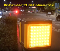 Feux de circulation solaires jaunes clignotants boli, feux de brouillard à haute vitesse pour les intersections