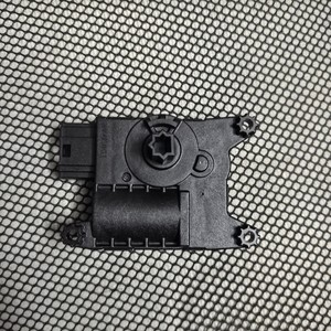 Motor de Amortiguador de Servo para Aire Acondicionado Automotriz Jinxing World 22808876 para Chevrolet GMC Cadillac 2014, Repuesto Negro - Product Image 1