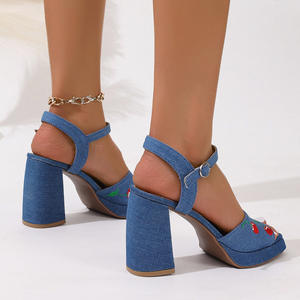 Sandales à talon haut et bout pointu pour femme, style polyvalent d'été, à bride unique et lanière cheville ceinturée - Product Image 4