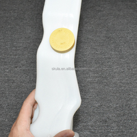 Réservoir d'eau de récupération de réservoir de liquide de refroidissement de pièces d'auto de Skula 21710-VW010 pour NISSAN URAVAN 2.4 2002-2008