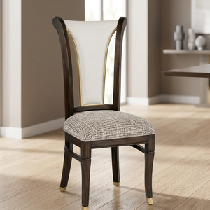 Chaise de salle à manger contemporaine de luxe en teck massif avec dossier rembourré en cuir PU et accents en laiton pour appartement et restaurant d'hôtel - Product Image 3