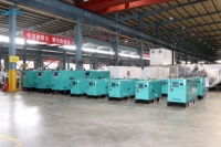 Genset Diesel Senyap 480V 50Hz Mobile Trailer Tahan Segala Cuaca Untuk Penggunaan di Lapangan Minyak, Lokasi Konstruksi, dan Pusat Data