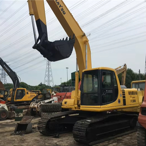 Excavatrices Komatsu Pc200 d'occasion de grande qualité, originales du Japon, 20 tonnes, capacité de godet de 1,15 m, bon état, à vendre à prix avantageux - Product Image 1