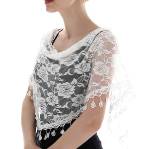 Voile d'infini en dentelle de style espagnol, mantille, couvre-chef pour l'église catholique, pour la messe latine, mariage - Product Image 3