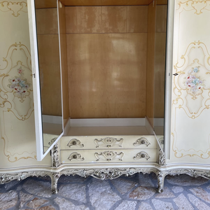 אירופאי רוקוקו בסגנון צרפתי בסגנון שלוש דלתות עם ריהוט עץ לשימוש ביתי - Product Image 5