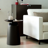 Table basse de style plateau en acier au carbone finition mate avec base sablier, table d'appoint moderne et minimaliste, durable et facile à nettoyer pour le salon