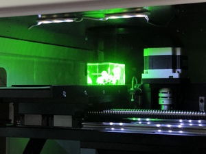 Graveur photo 2D 3D en cristal Holy Laser, portrait personnalisé pour animal de compagnie sur verre et acrylique, machine de gravure laser, cube en verre - Product Image 3