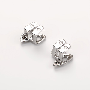 Grillz dentaire Hip Hop Cœur creux Dents <span class=keywords><strong>de</strong></span> <span class=keywords><strong>vampire</strong></span> en cuivre plaqué or et argent, Bijoux dentaires pour Halloween et Cosplay pour Hommes et Femmes - Product Image 4