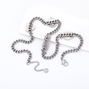 Yunnique – collier en acier inoxydable pour hommes, avec pendentif visage souriant, breloque d'amour, style Hip Hop, bijoux cadeau - Product Image 3