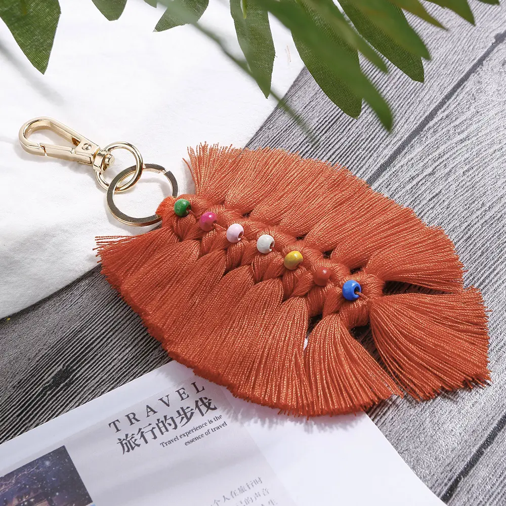 Original cotton tassel pendant ethnic wind handmade wood bead bag hanging decoration leaf keychain manufacturers wholesale