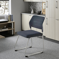 Chaise empilable de fournisseur, best-seller, construction durable, pieds en métal, pour personnel d'entreprise et cadres