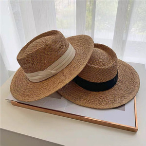 <span class=keywords><strong>Chapeau</strong></span> <span class=keywords><strong>de</strong></span> paille à large bord et dessus plat pour femme, idéal pour la plage et l'extérieur en été – Grande qualité, offre spéciale - Product Image 1