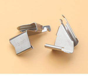 Guía para Dobladillo, Guía <span class=keywords><strong>de</strong></span> Dobladillo para Máquina <span class=keywords><strong>de</strong></span> Coser Industrial Overlock, Evita <span class=keywords><strong>el</strong></span> Enrollamiento <span class=keywords><strong>de</strong></span> la Tela, Herramienta para Piezas <span class=keywords><strong>de</strong></span> Máquina <span class=keywords><strong>de</strong></span> Coser - Product Image 3