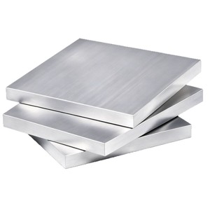 Barra de Aluminio Interconectable de 3-50 mm de Espesor, Tira Plana para Uso Industrial, Extrusión de Aleación de Aluminio Multiusos - Product Image 1