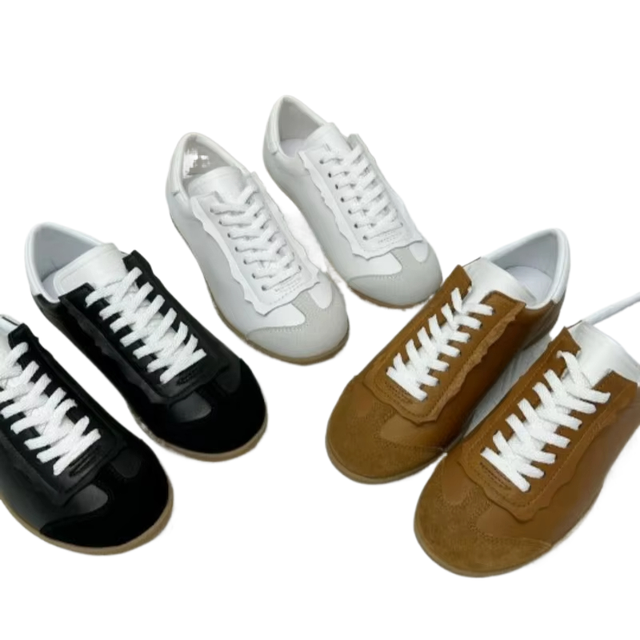 2026 Spring and Summer Classic Women's Fashion Retro Simple Senior All-match Luxury Designer Casual Shoes