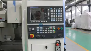 Düşük maliyetli mini metal cnc freze makinesi VMC640 4 cnc eksenli freze makinesi Siemens