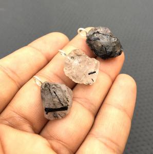 พลอยทับทิมธรรมชาติสีดำ92.5เงินสเตอร์ลิง3ชิ้นจี้สเน่ห์หยาบเครื่องประดับทำมือคุณภาพสูง - Product Image 3