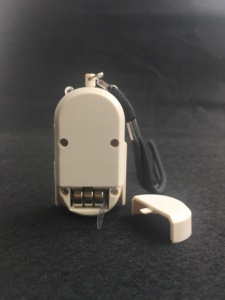 <span class=keywords><strong>Pas</strong></span> <span class=keywords><strong>cher</strong></span> Auto Défense Femmes Alarme Fille Sécurité Protéger Alerte <span class=keywords><strong>Garde</strong></span> du <span class=keywords><strong>Corps</strong></span> Drop Sécurité Alarme Personnelle avec Lumière LED - Product Image 6