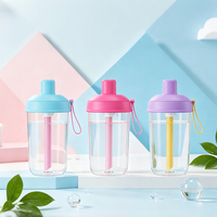 Bouteille de sport en plastique anti-fuite à boire directement, avec couvercle et paille, pour l'été
