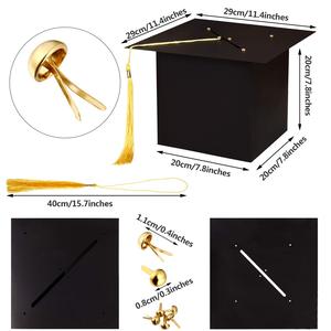 Ensemble de trois pièces pour la remise des diplômes, élégant, avec fleurs fraîches, boîte rigide en forme de seau, fabrication artisanale, technique de marquage imperméable, personnalisable, chapeau, câlin - Product Image 2