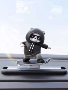 Adorno de oso para el salpicadero del coche, figura de oso de plástico, accesorios interiores - Product Image 4