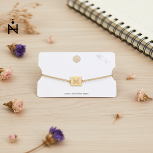 Bracciale in Acciaio Inossidabile con Targhetta Lettera M 12x14cm, Gioiello Raffinato - Product Image 3