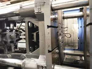 Haitian เครื่องฉีดขึ้นรูป320ตัน, กล่องพลาสติกกลับด้าน/ที่เก็บเครื่องใช้ในบ้านขนาดกลาง - Product Image 3