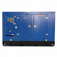 Générateur diesel silencieux 100 kW 125 kVA 50 Hz 480 V sur châssis avec fentes pour chariot élévateur CE