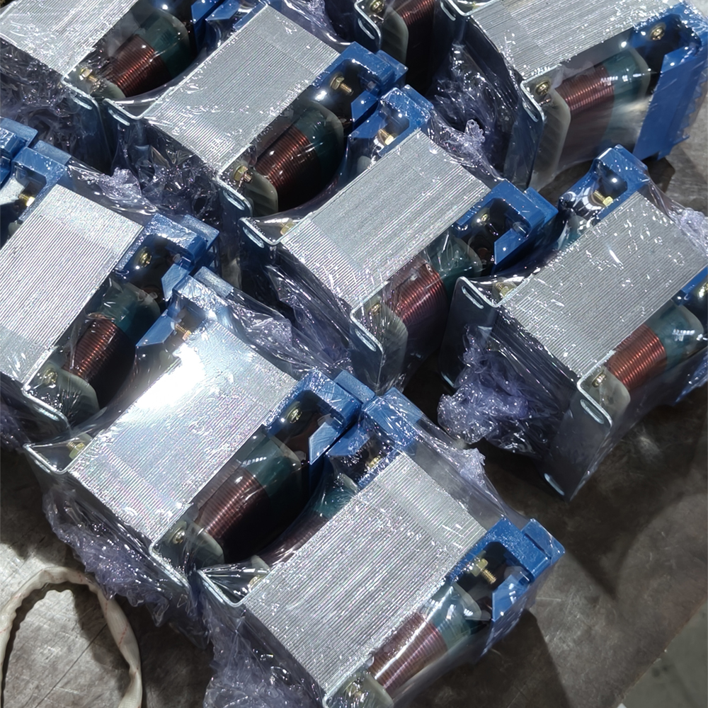 dc 12 to 220 transmitter