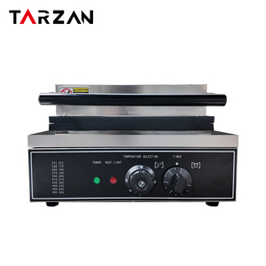 เครื่องทำวาฟเฟิลแบบสี่เหลี่ยม 10 ช่อง ขนาดใหญ่ สำหรับการผลิตจำนวนมาก แบบไม่ติดกระทะ เหมาะสำหรับร้านเบเกอรี่ บุฟเฟ่ต์ และร้านอาหารเช้า - Product Image 3