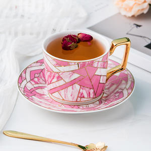 ชุดแก้วและจานรองเซรามิกหรูหราสไตล์ยุโรปพร้อมที่กรองชาและกาแฟในบ้าน - Product Image 3