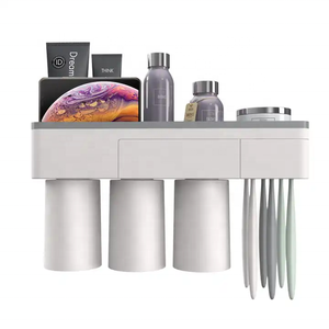 Tutti gli accessori per il bagno di vendita calda di orgoglio, vale a dire, <span class=keywords><strong>portabicchieri</strong></span> creativi a forza magnetica in <span class=keywords><strong>plastica</strong></span> 4 bicchieri di lavaggio porta spazzolini da denti - Product Image 3