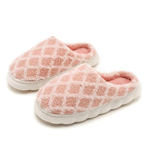 Chaussons d'hiver chauds de créateur pour femme, à bout fermé, à enfiler, doublés de fourrure, simples, moelleux, pour la maison - Product Image 6