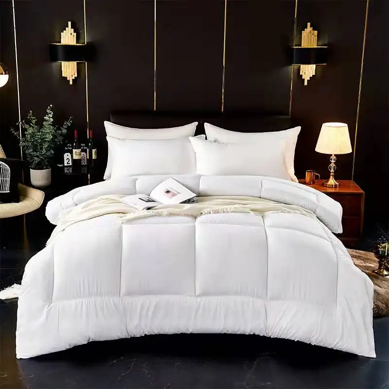 Bedding Factory High Quality All-Season Duvet Fluffy Fiber Filling Comforter Home Hotel Soybean Fiber Bedding Quilt Set