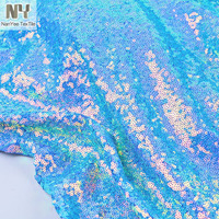 Tissu Nanyee extensible brillant en polyester et élasthanne, tricoté, brodé, ombré bleu, irisé, à paillettes, pour maillots de bain et robes pour filles