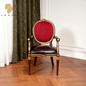 <span class=keywords><strong>Fauteuil</strong></span> de luxe de style <span class=keywords><strong>Louis</strong></span> <span class=keywords><strong>XVI</strong></span>, sculpté à la main en acajou massif avec finition dorée, revêtement en cuir velours rouge pour villa - Product Image 1