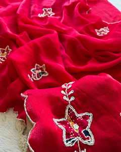 Saree en soie douce avec chemisier imprimé Butta & Border fantaisie pour les occasions de fête - Product Image 3