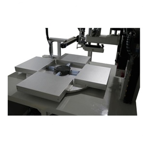 Machine d'impression sérigraphique rotative automatique à succès, état neuf, imprimante d'étiquettes robotisée pour pièces en plastique, imprimante de tubes - Product Image 4